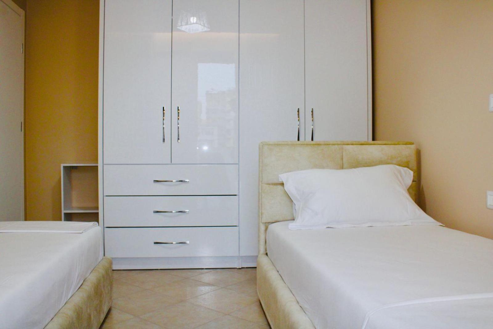 Holiday Apartment Vlorë Екстериор снимка