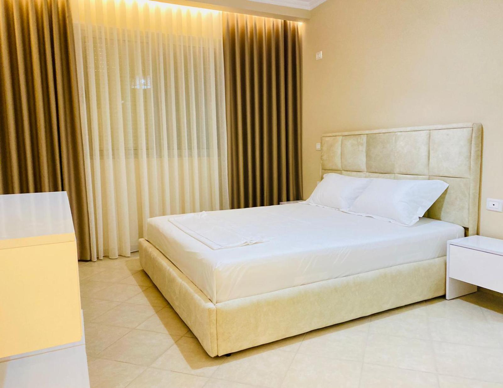 Holiday Apartment Vlorë Екстериор снимка