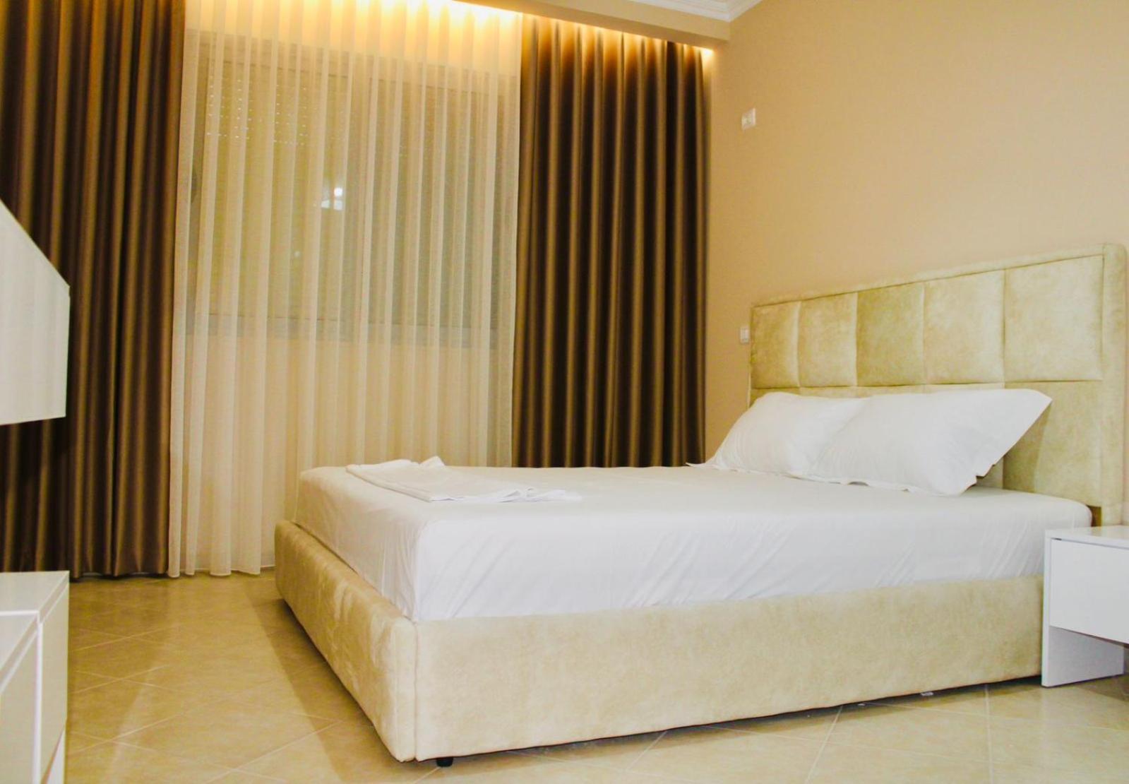 Holiday Apartment Vlorë Екстериор снимка
