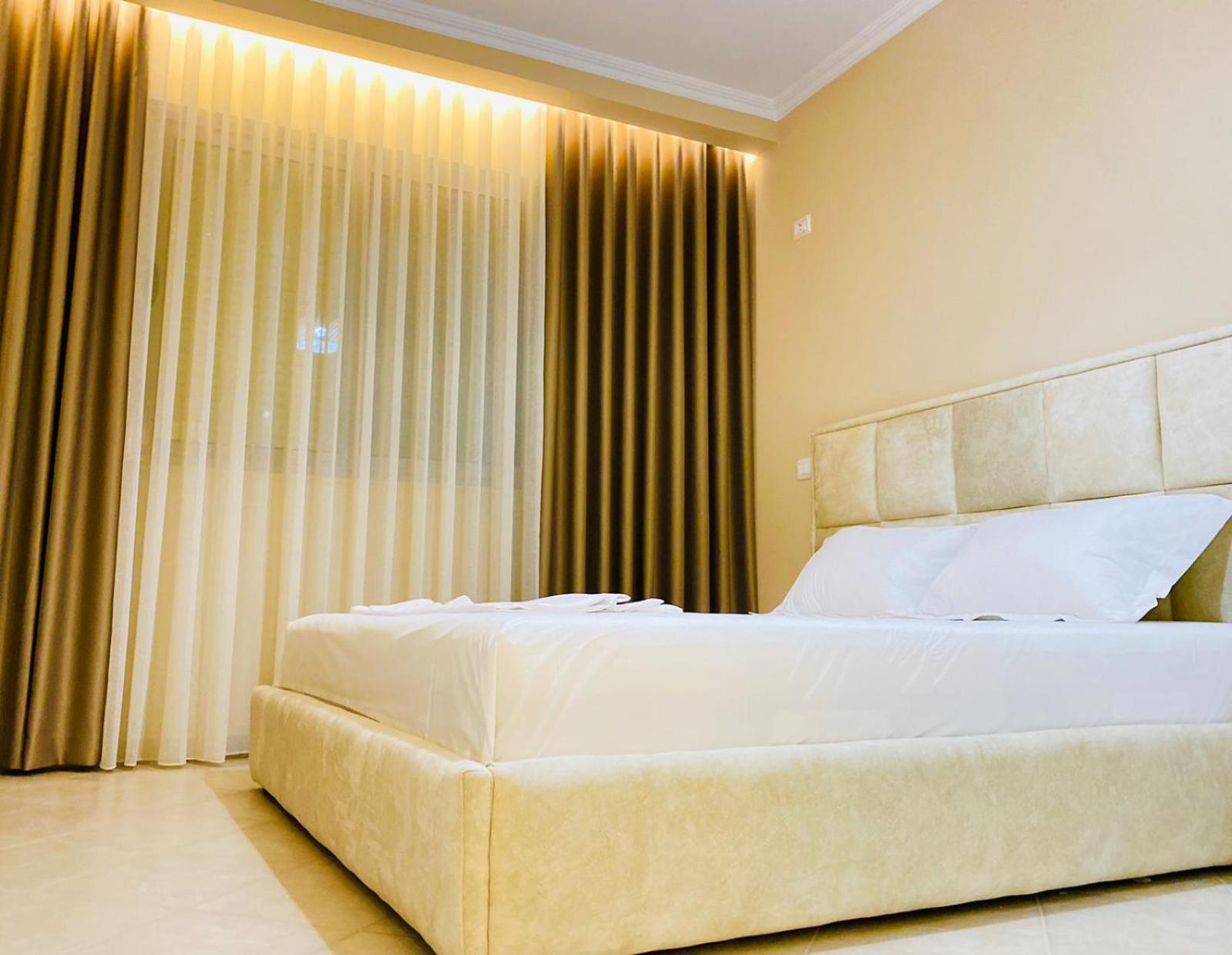 Holiday Apartment Vlorë Екстериор снимка