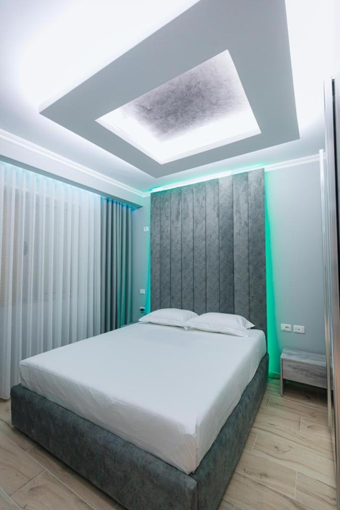 Holiday Apartment Vlorë Екстериор снимка