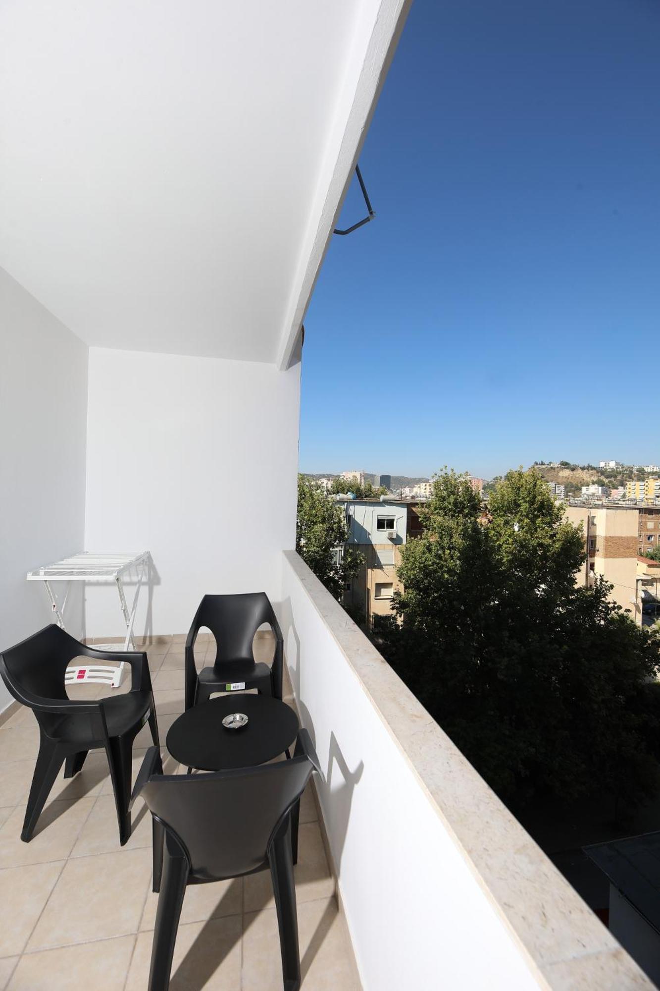 Holiday Apartment Vlorë Екстериор снимка